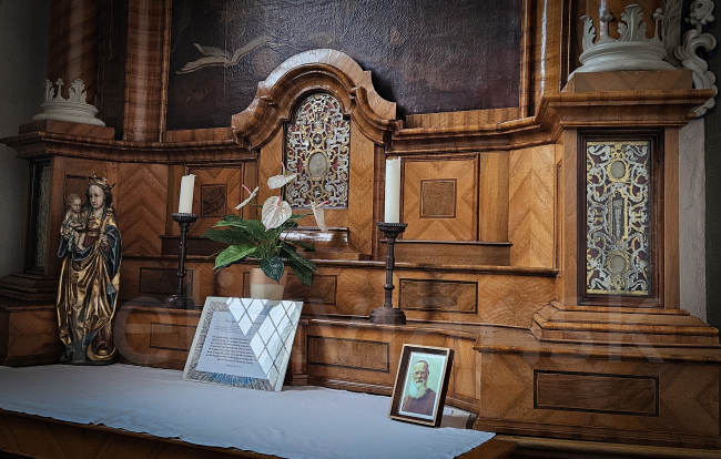 Relikviár.Sk, relikviár v Kapucínskom kláštornom kostole s relikvious svätej Uršule