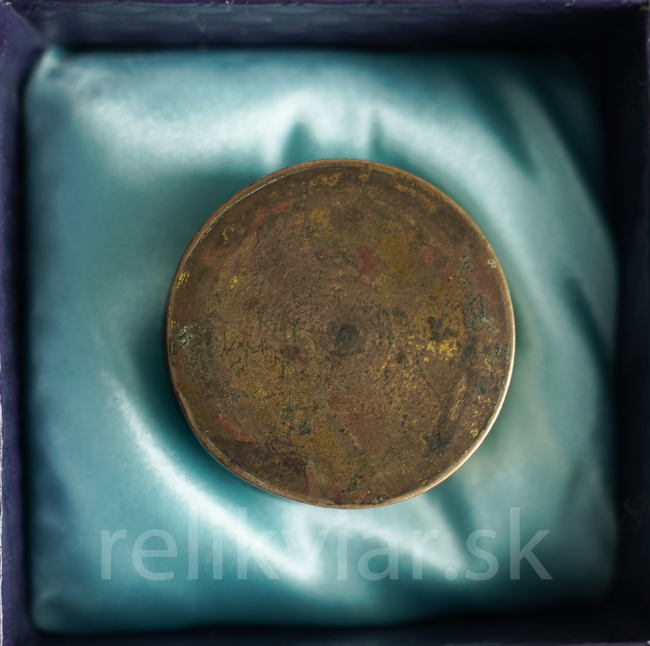 Relikwiarz z XIX-XX w. z relikwią św. Jana Berchmansa 2